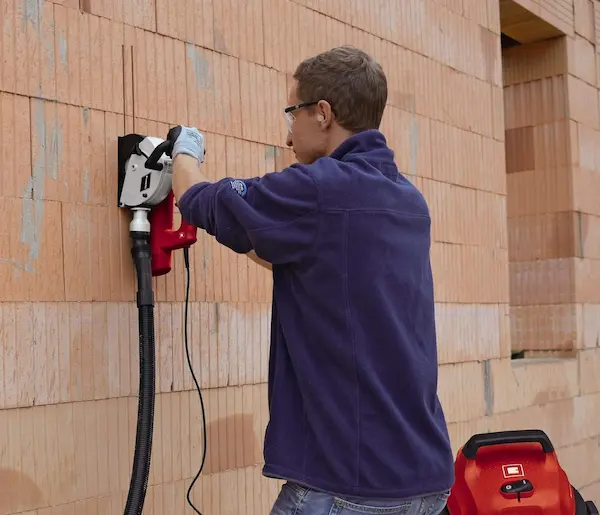 hacer rozas en pared de ladrillo